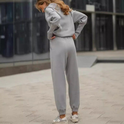 💥Hot Sale 60% OFF🔥Women's Casual Sporty 2-Piece Set - Half-Zipper Lapel Top & Matching Jogger